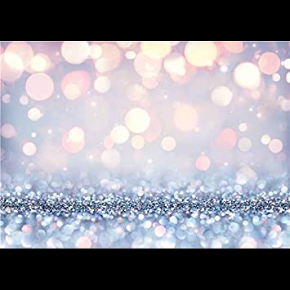 Meet your Posher, Andrea - Picture 2 of 2